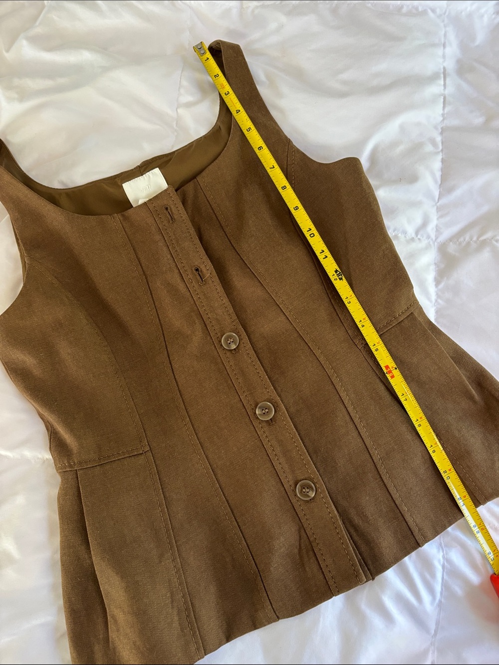 H&M vest - Picture 4 of 5